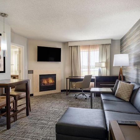 Residence Inn By Marriott Bloomington Eksteriør billede