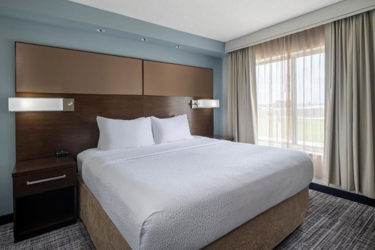 Residence Inn By Marriott Bloomington Eksteriør billede