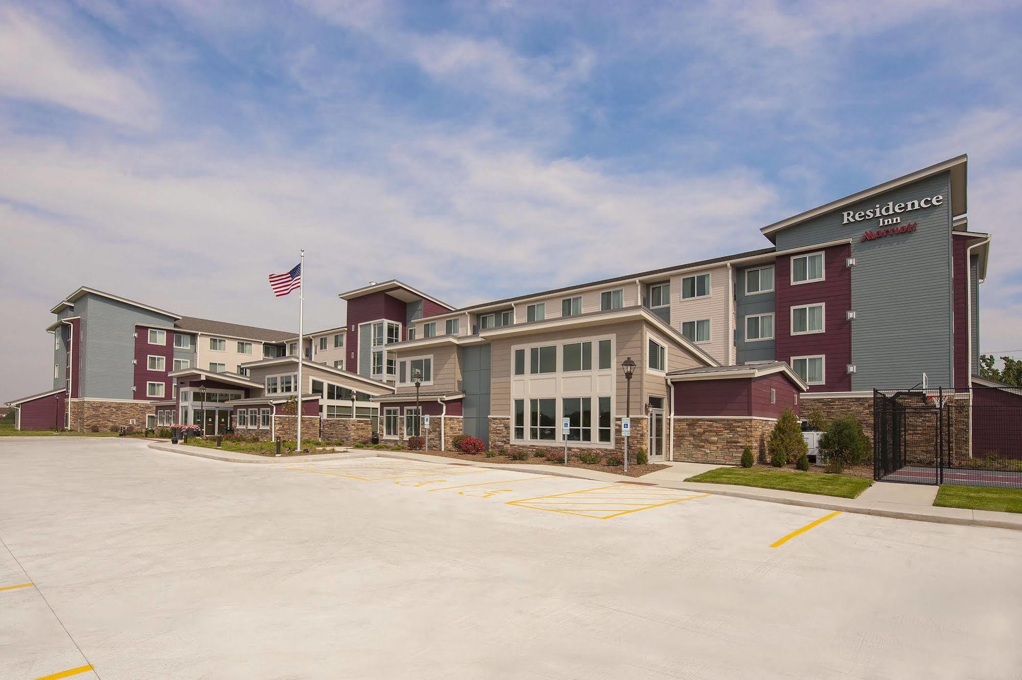 Residence Inn By Marriott Bloomington Eksteriør billede