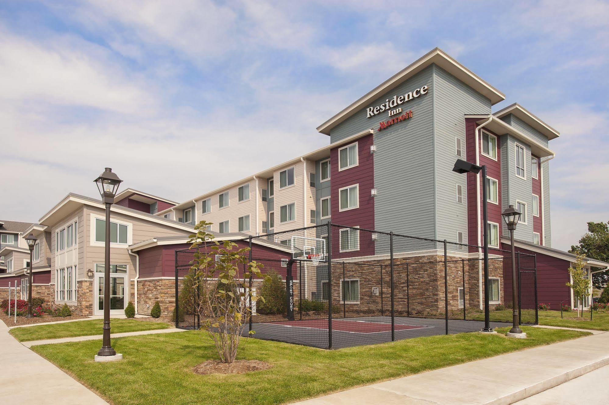 Residence Inn By Marriott Bloomington Eksteriør billede